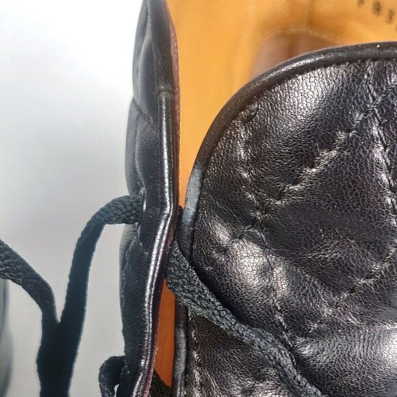 Cole Haan Black Leather Lace Up Quilted Ankle Boots Sz 7 Made In Italy - Picture 13 of 16